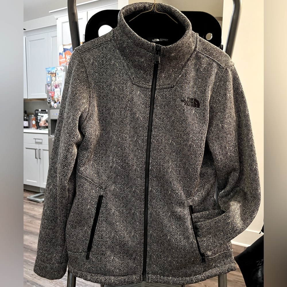 The North Face herringbone fleece jacket- women’s